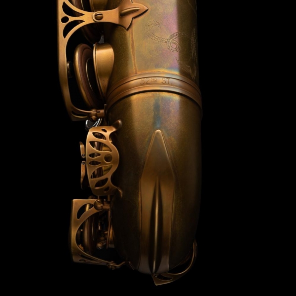 EAS852_Alto_0.jpg